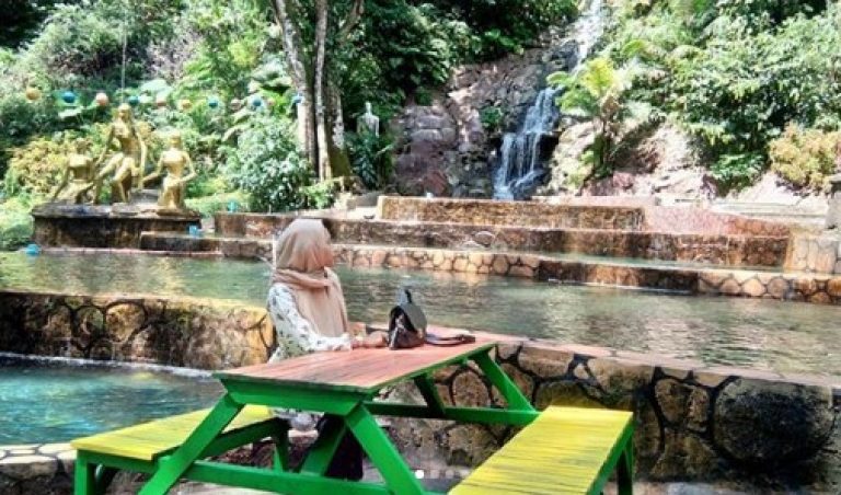 Akses, Lokasi dan Harga Tiket Masuk Srambang Park Ngawi Terbaru | Trip