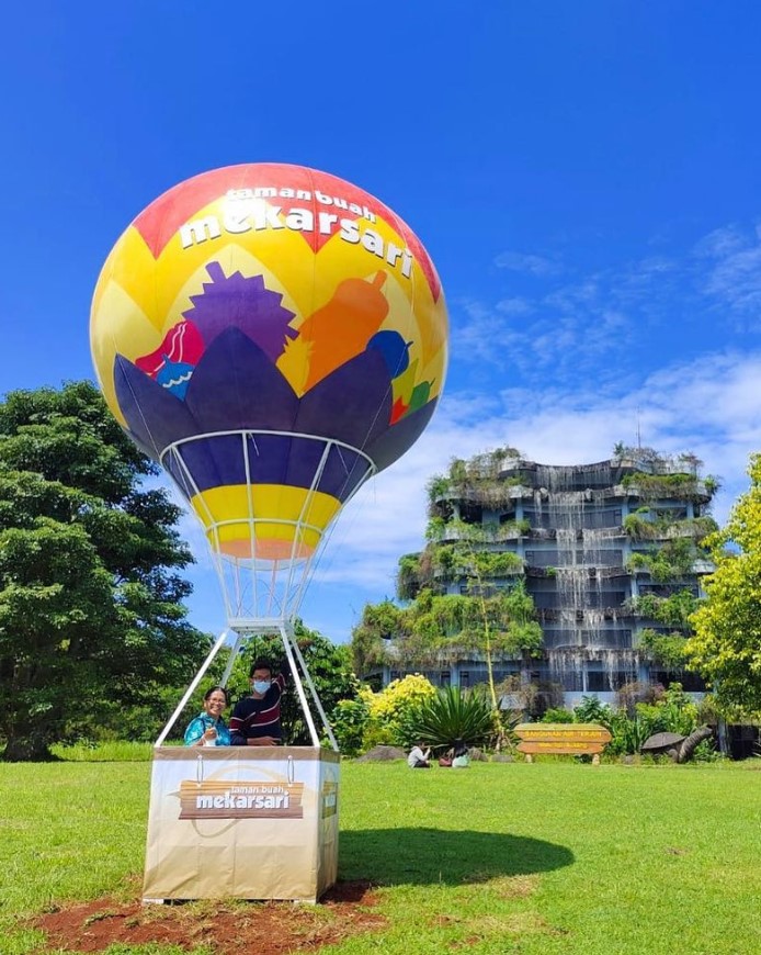 Taman Wisata Mekarsari